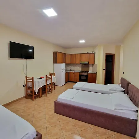 דירה Alea 300m From Beach, Umbrella And Sunbeds Included, Parking, Wifi, Up To 5 People