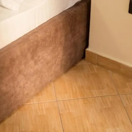 דירה Alea 300m From Beach, Umbrella And Sunbeds Included, Parking, Wifi, Up To 5 People *