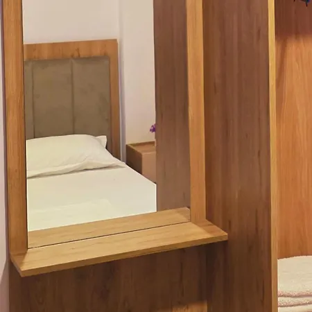 Appartement Alea 300m From Beach, Umbrella And Sunbeds Included, Parking, Wifi, Up To 5 People